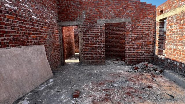 WhatsApp Image 2025-09-12 at 15.11.02 (2)