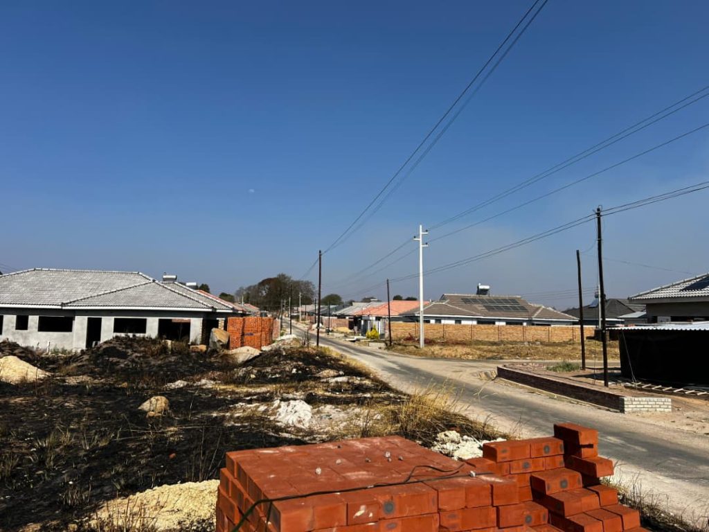 WhatsApp Image 2025-09-12 at 15.11.03