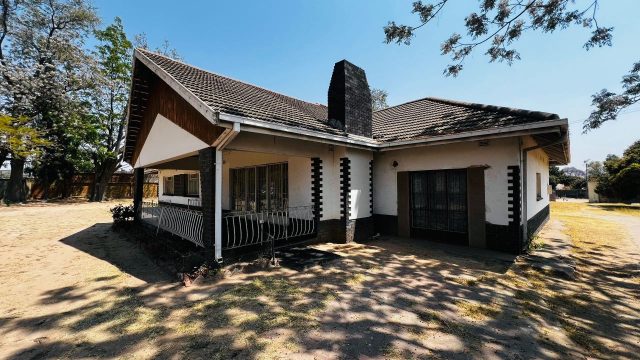 WhatsApp Image 2025-09-16 at 14.00.58