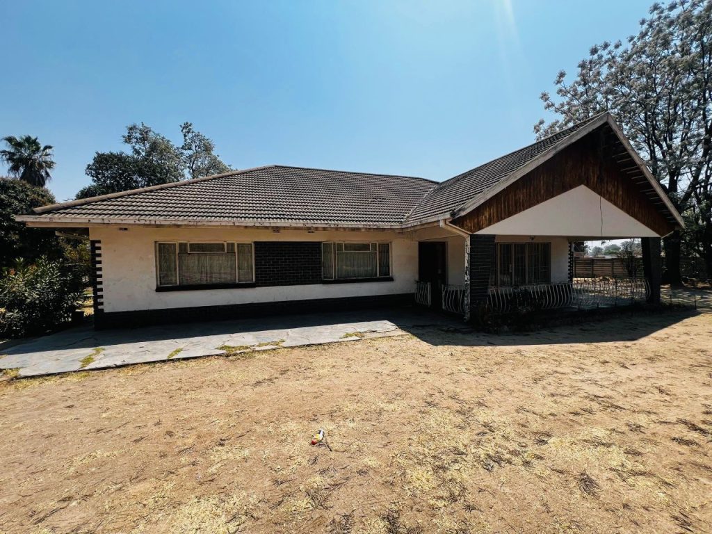 WhatsApp Image 2025-09-16 at 14.01.02